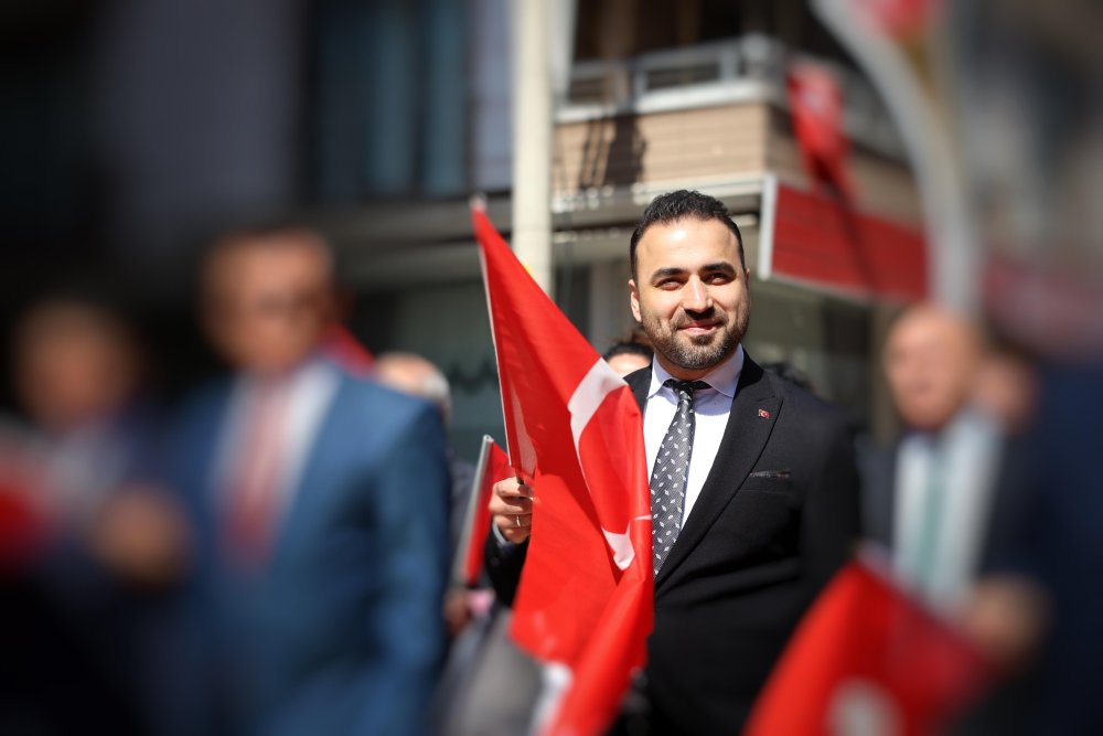 VEZİRKÖPRÜ BELEDİYE BAŞKANIMIZ MURAT GÜL: 15 TEMMUZ, MİLLETİMİZİN DİRENİŞ DESTANIDIR